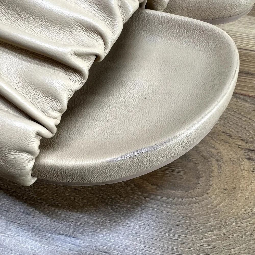 J Crew Slide Sandals‎ 6.5 Tan Pleated Ruched Soft Leather Flats